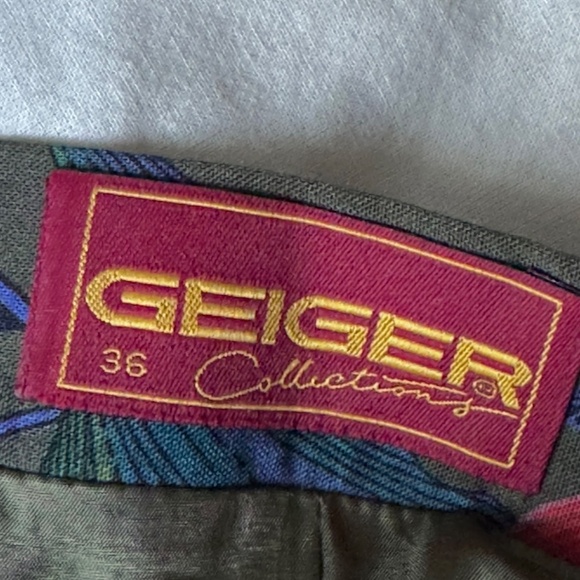 Vintage Geiger Floral Pleated Fully Lined Maxi Skirt 100% Wool Size 36 (US 6) - Picture 7 of 7